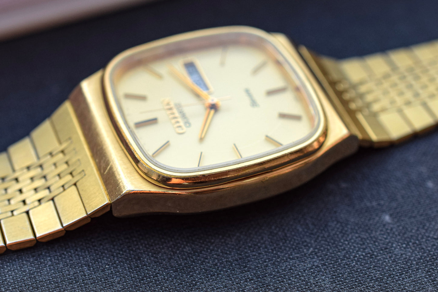 1982 Citizen Seven Quartz Day/Date TV Watch