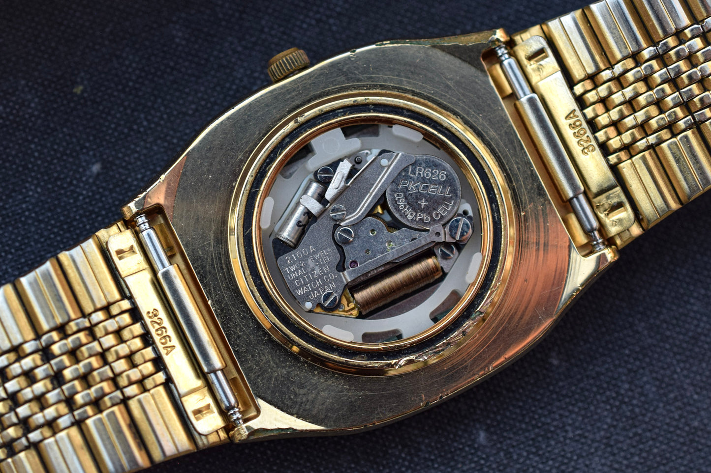 1982 Citizen Seven Quartz Day/Date TV Watch
