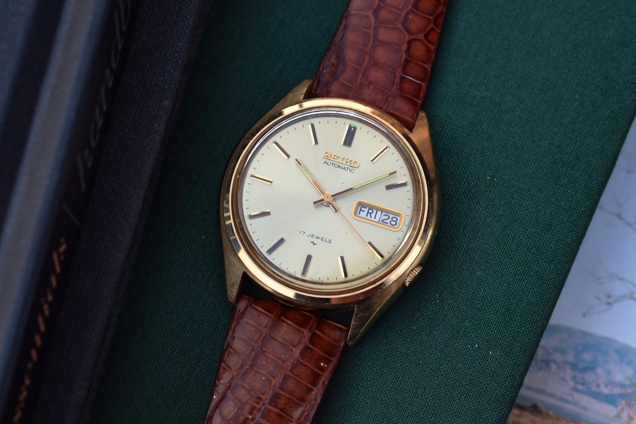 1980 Seiko Automatic Gold-Tone Day/Date Watch – Oldtimer Watch