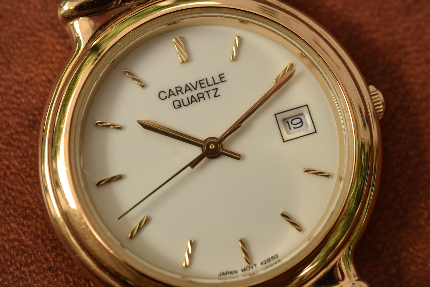 1990 Caravelle Shrouded Lugs Quartz Watch