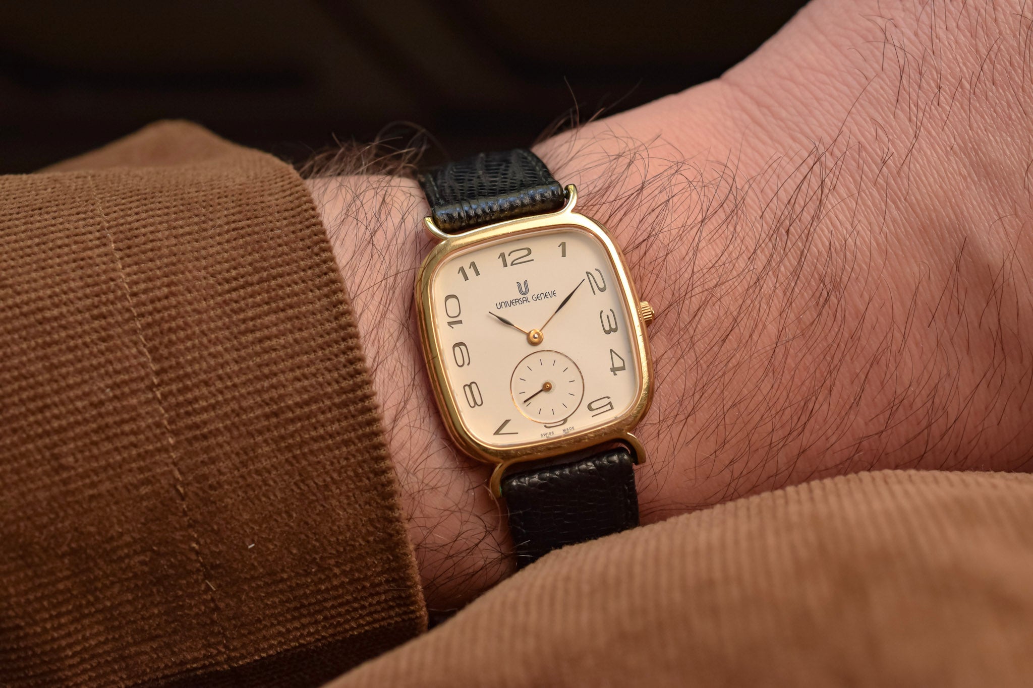 1990s Universal Geneve Bullhorn – Oldtimer Watch Shop