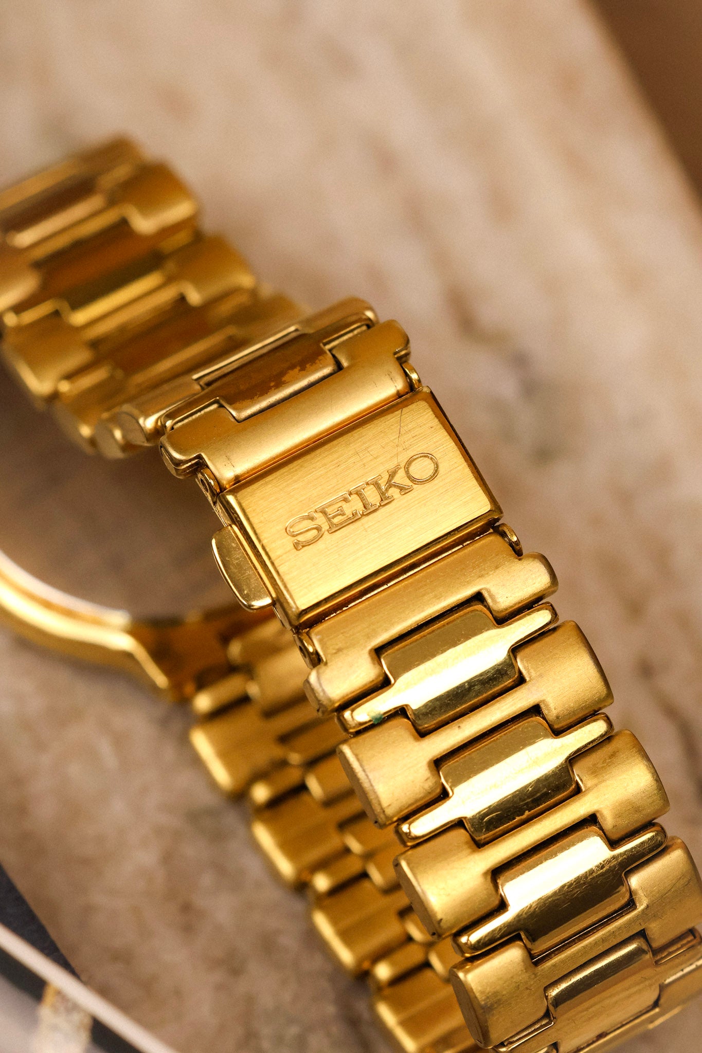 2002 Seiko Golden Signed Bezel Roman Sector