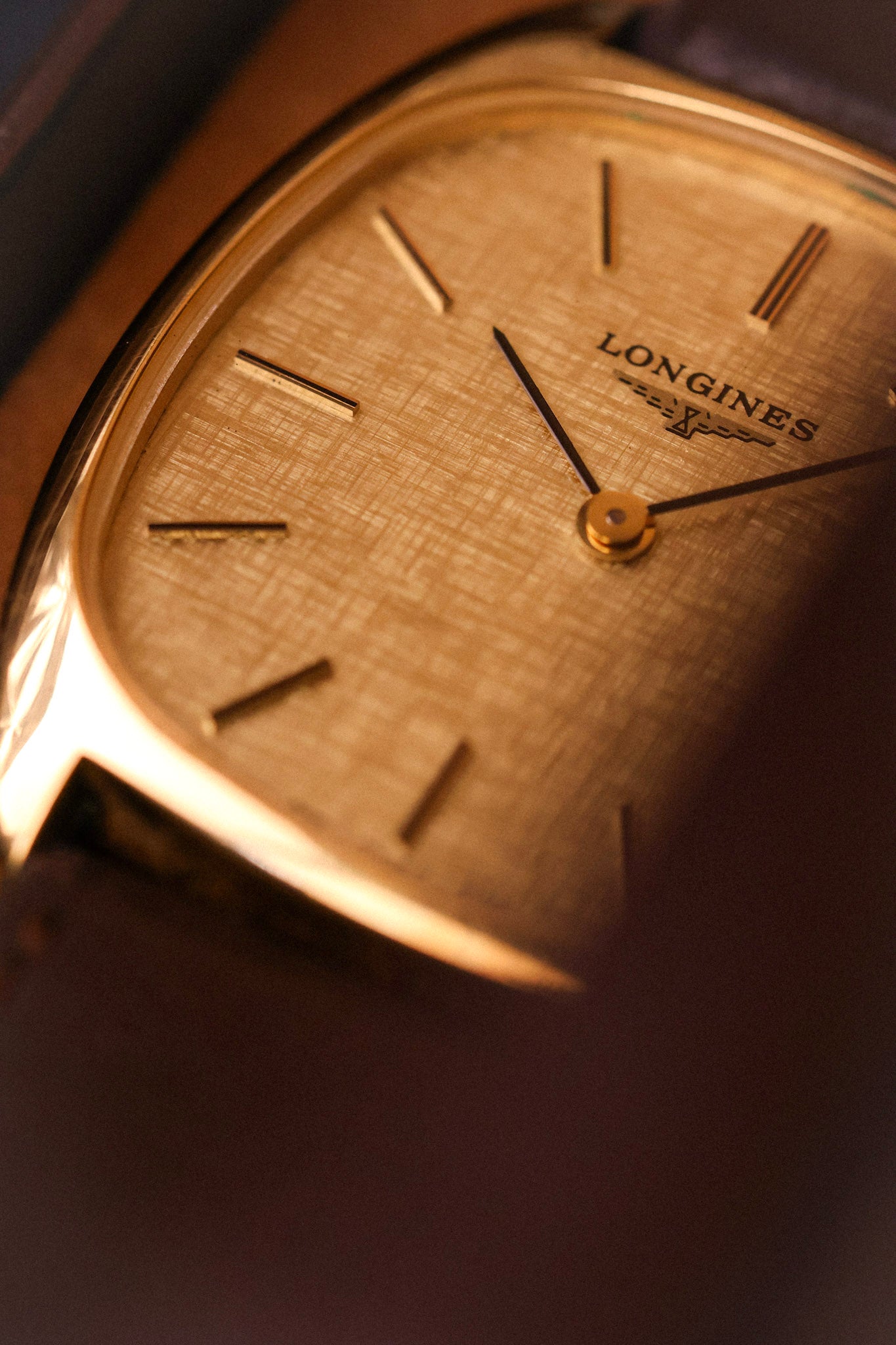 70s Longines Mechanical Linen Tonneau - In Box