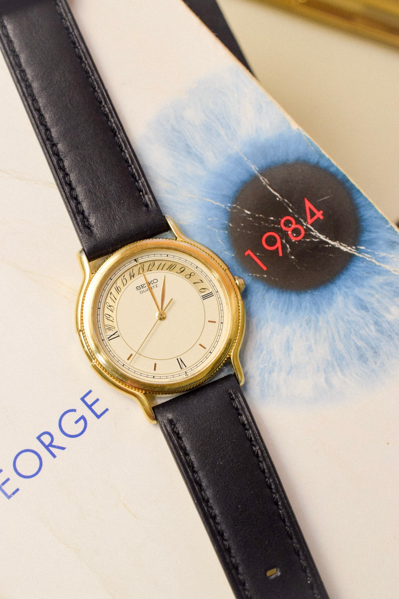 1984 Seiko Arched Calendar Coin Edge Bezel Calatrava