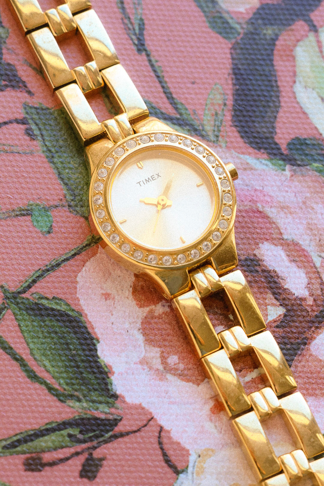 2001 Timex Gold Tone Diamond Bezel