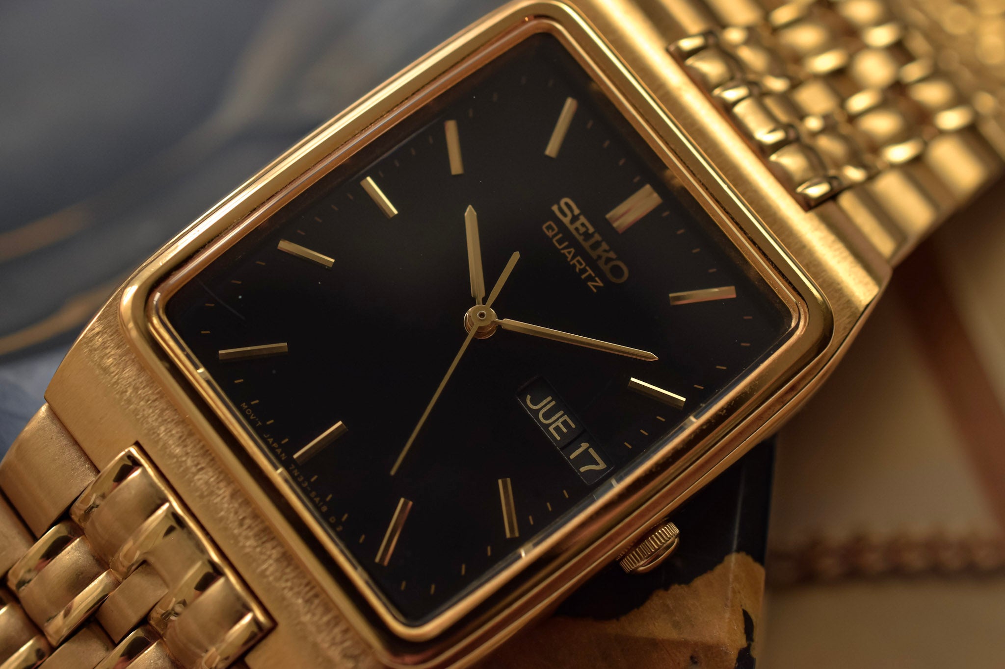 2001 Seiko Gilt Day-Date Tank – Oldtimer Watch Shop