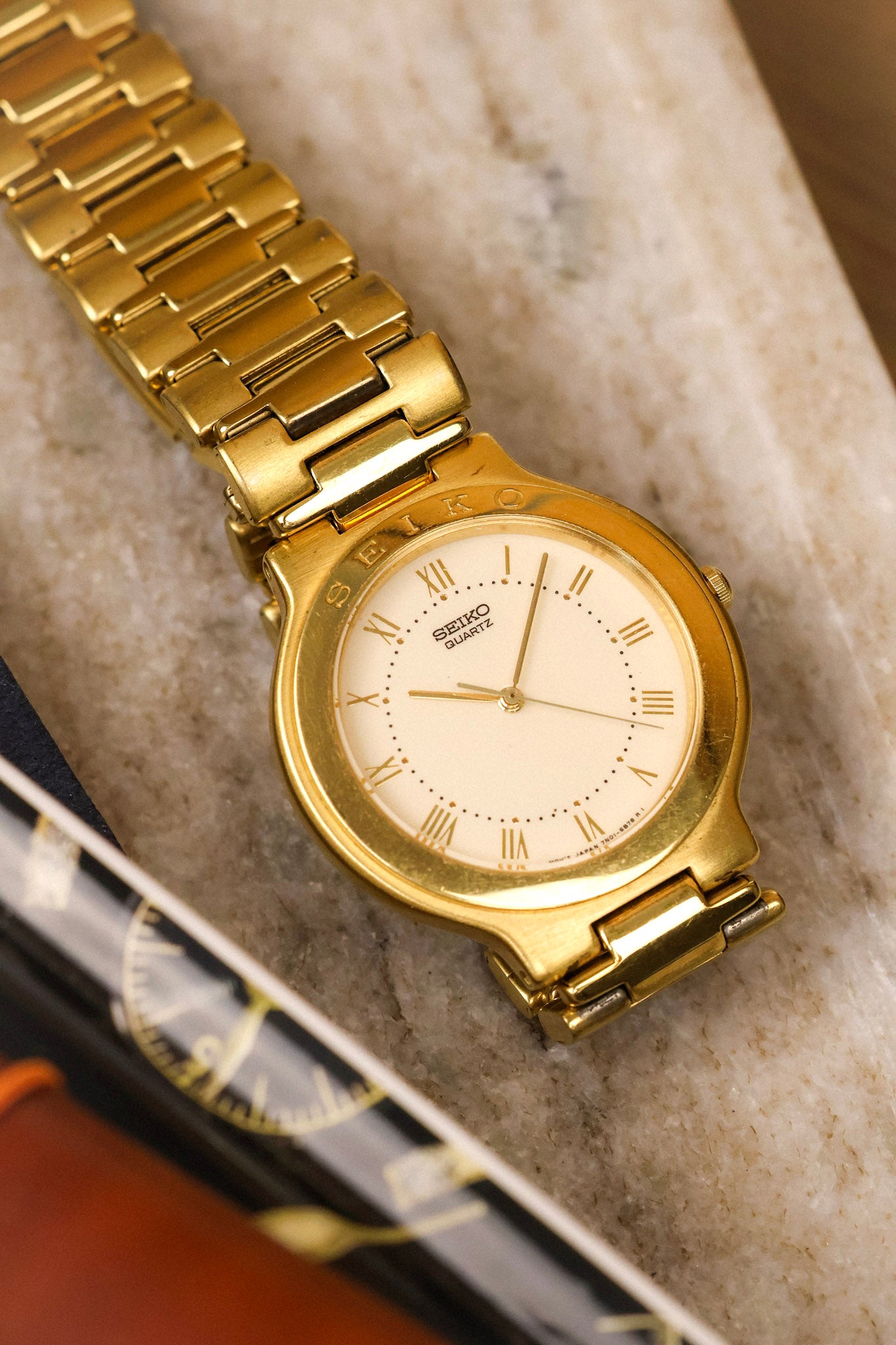 2002 Seiko Golden Signed Bezel Roman Sector