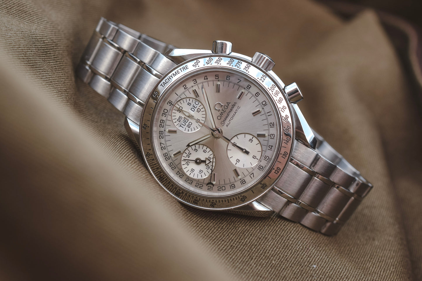 90s Omega Speedmaster Silver Triple Calendar