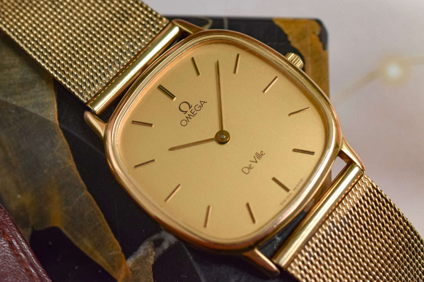 1980s Omega De Ville Golden TV