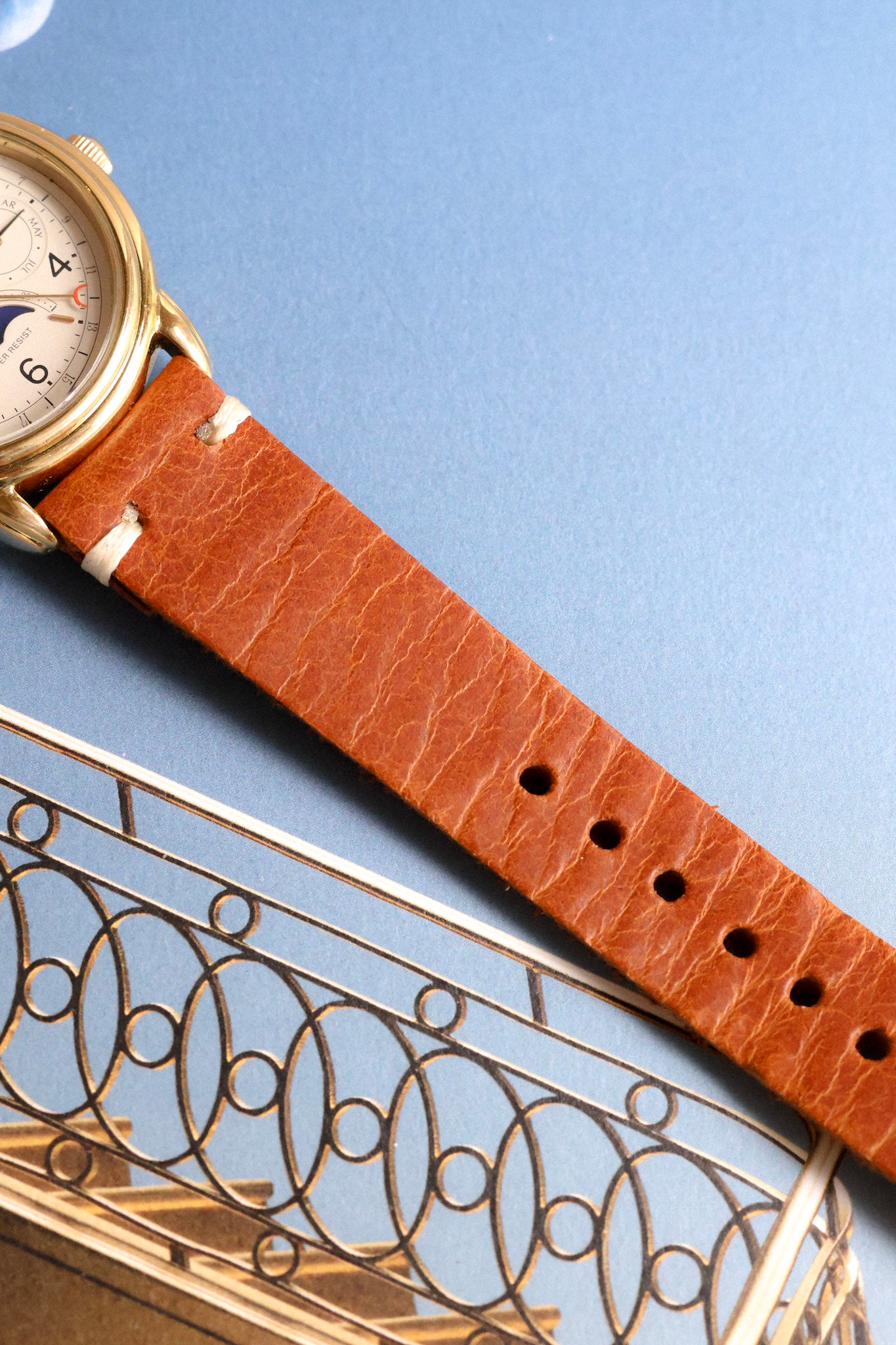 1990 Citizen Pointer Date Triple Calendar Moonphase