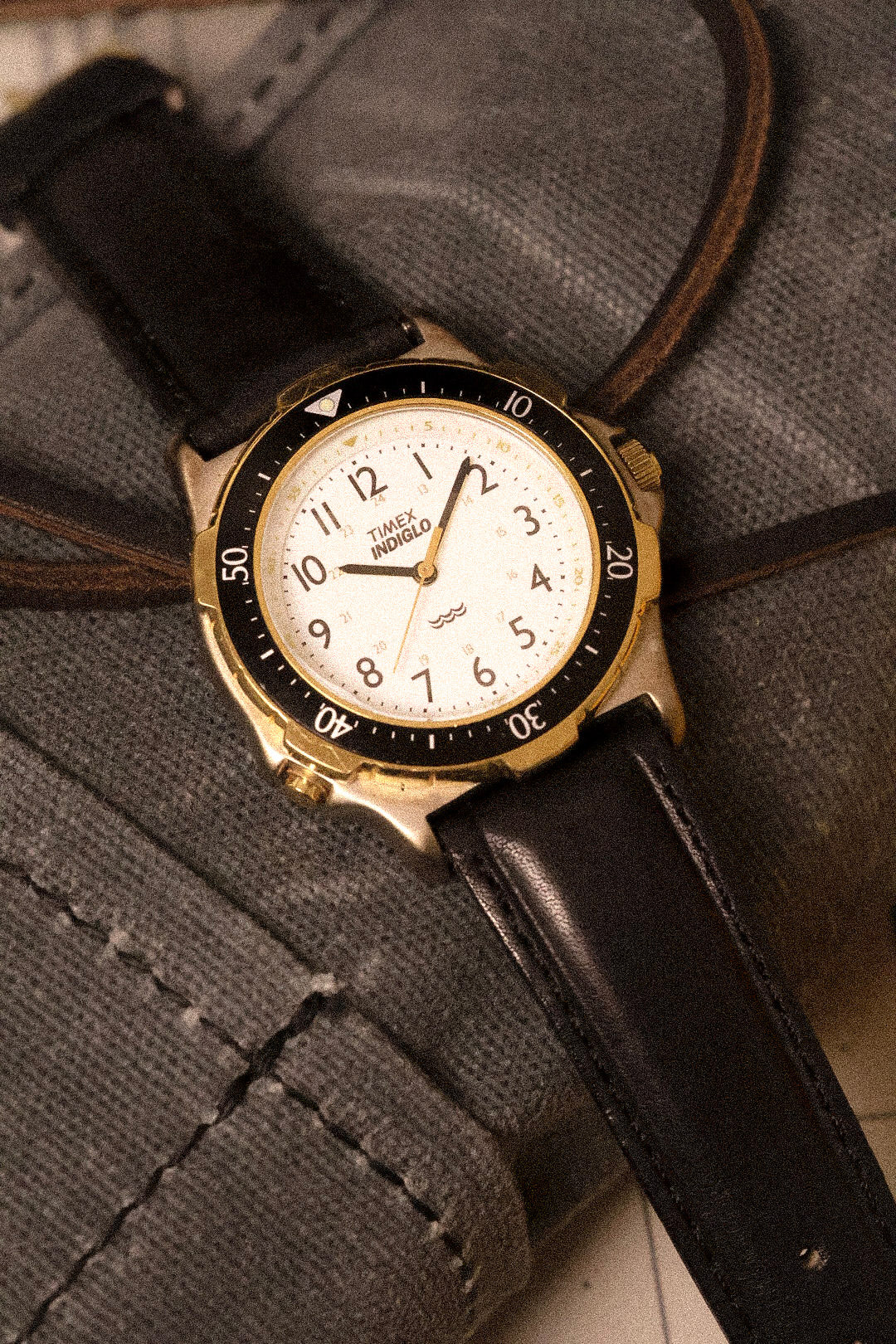 1993 Timex WR Indiglo Recessed Dial Diver