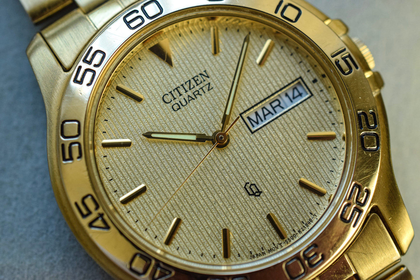 1984 Citizen CQ Champagne Tapestry Dial Day-Date