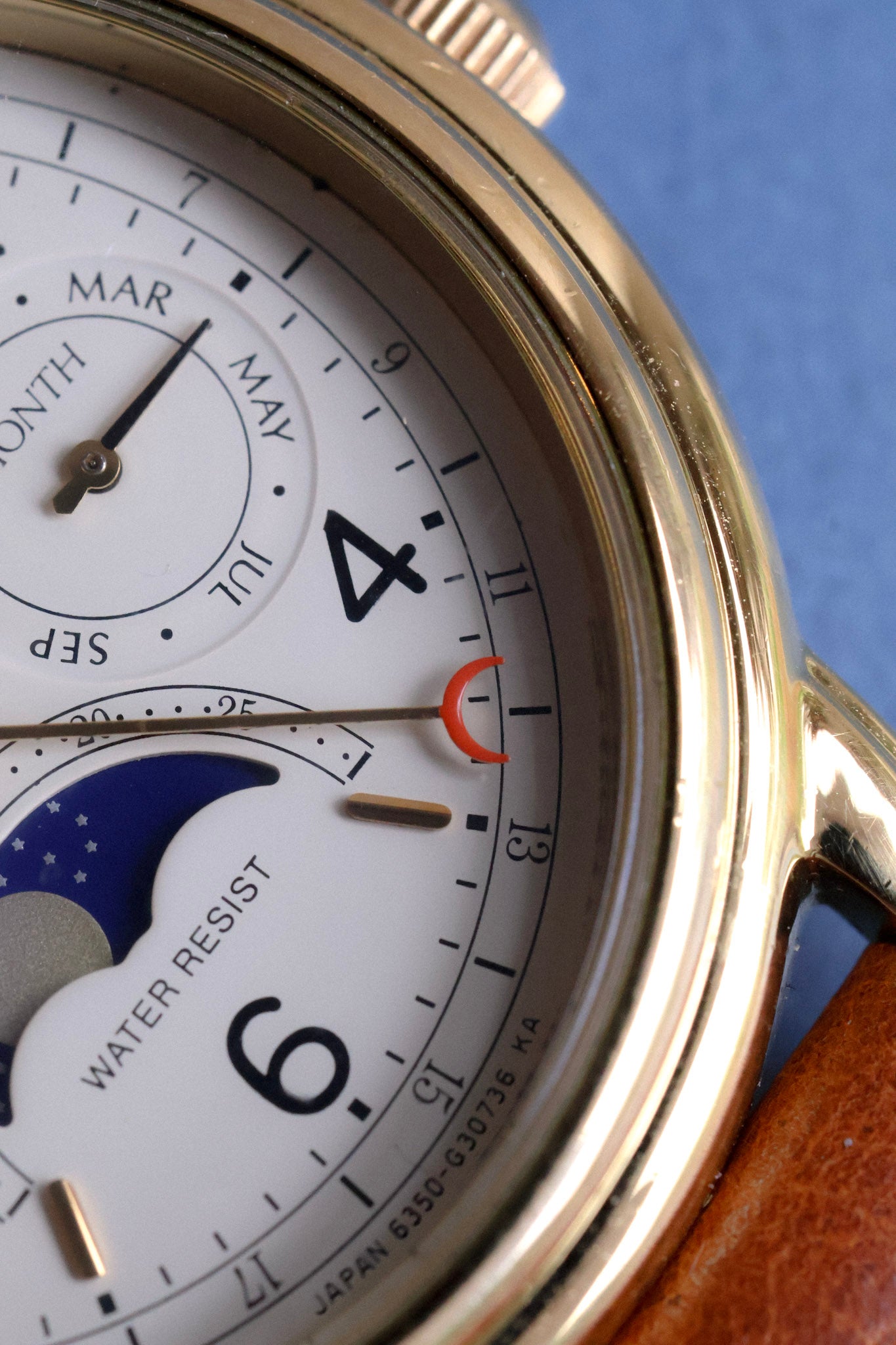 1990 Citizen Pointer Date Triple Calendar Moonphase