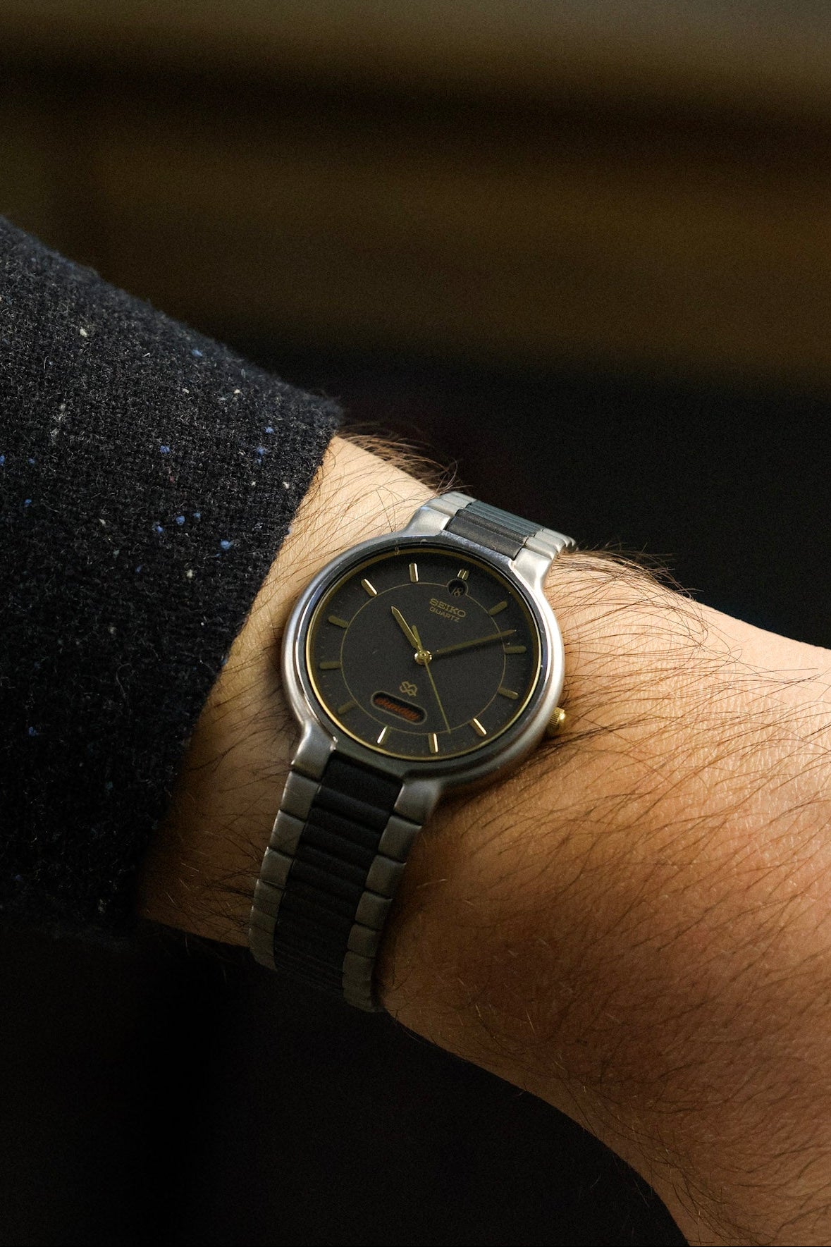 1997 Seiko SQ Graphite Script Font Day-Date