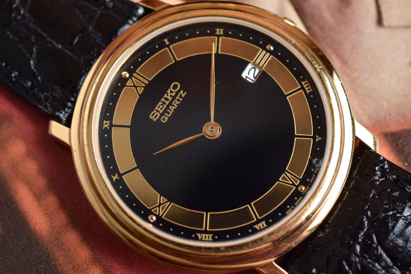 2002 NOS Seiko Gilt Tuxedo Calendar