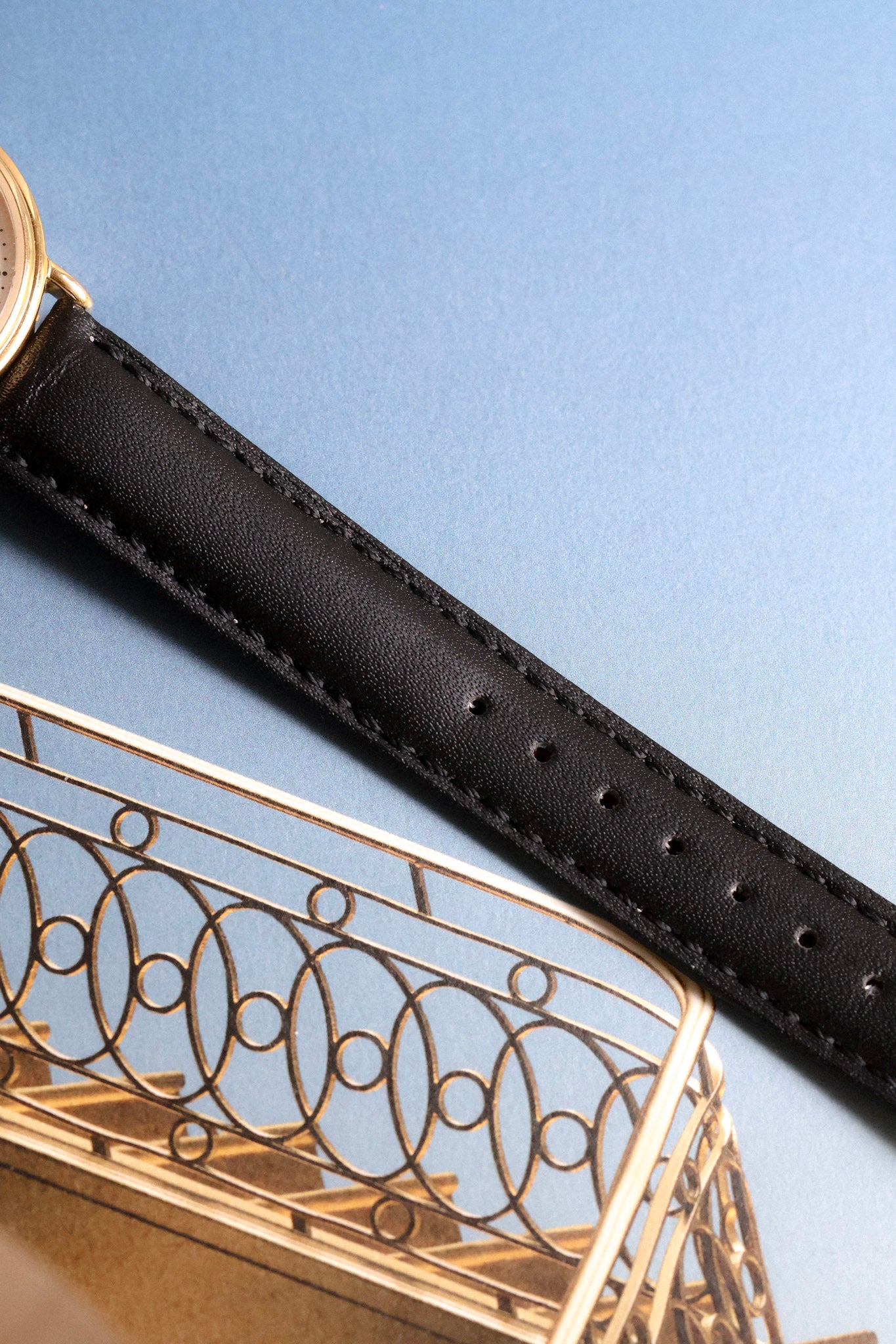 1990s Elgin Hobnail Moonphase Calendar