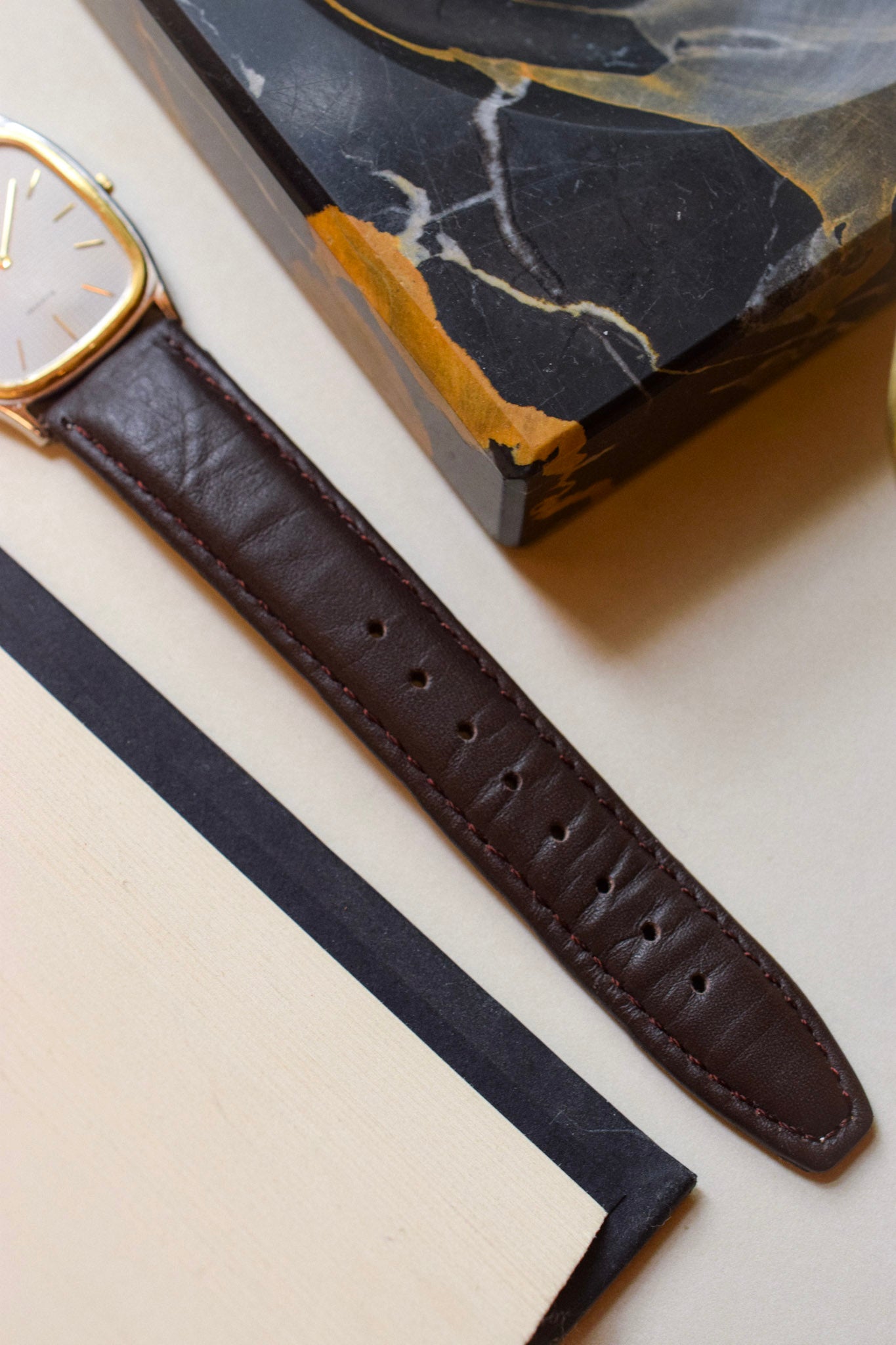 1984 Seiko Lassale Gray Honeycomb Ellipse