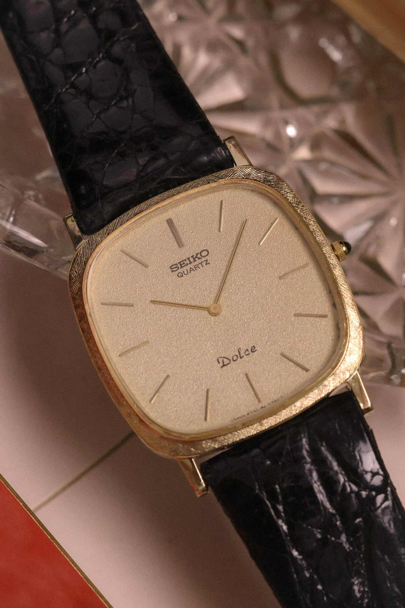 1981 Seiko Dolce Sparkle Dial TV