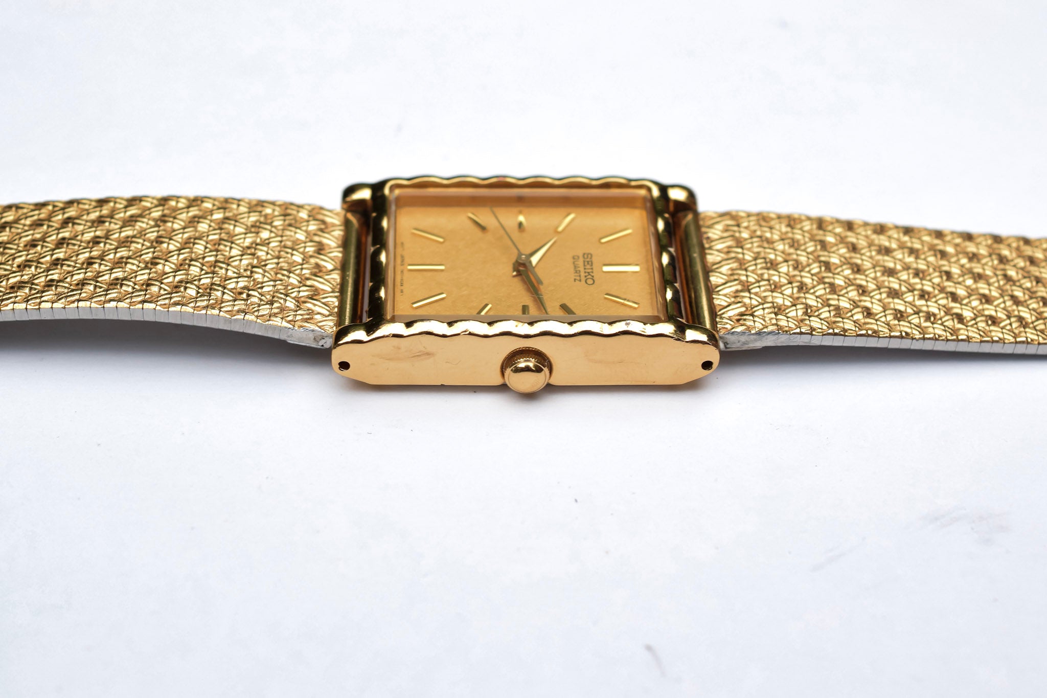 Vintage Seiko Art Deco Style Womans Watch Elegant Design
