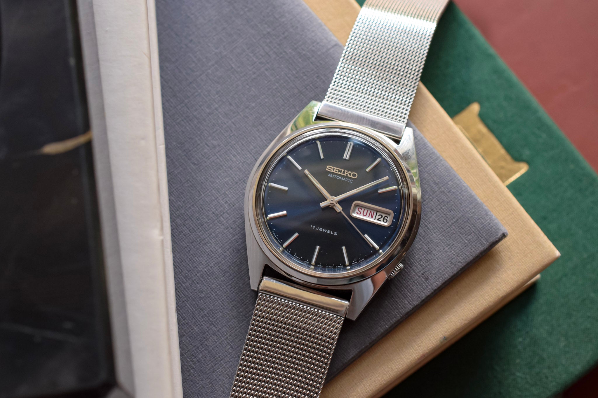 Seiko sne049p9 hot sale