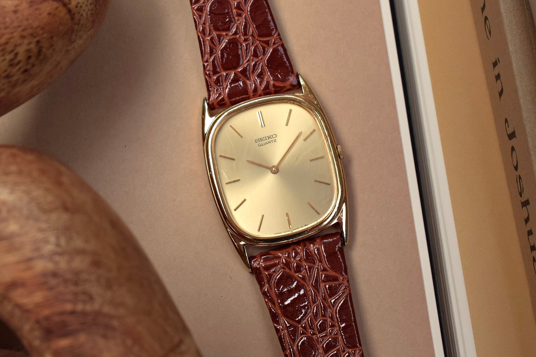 1984 Seiko Ellipse – Oldtimer Watch Shop