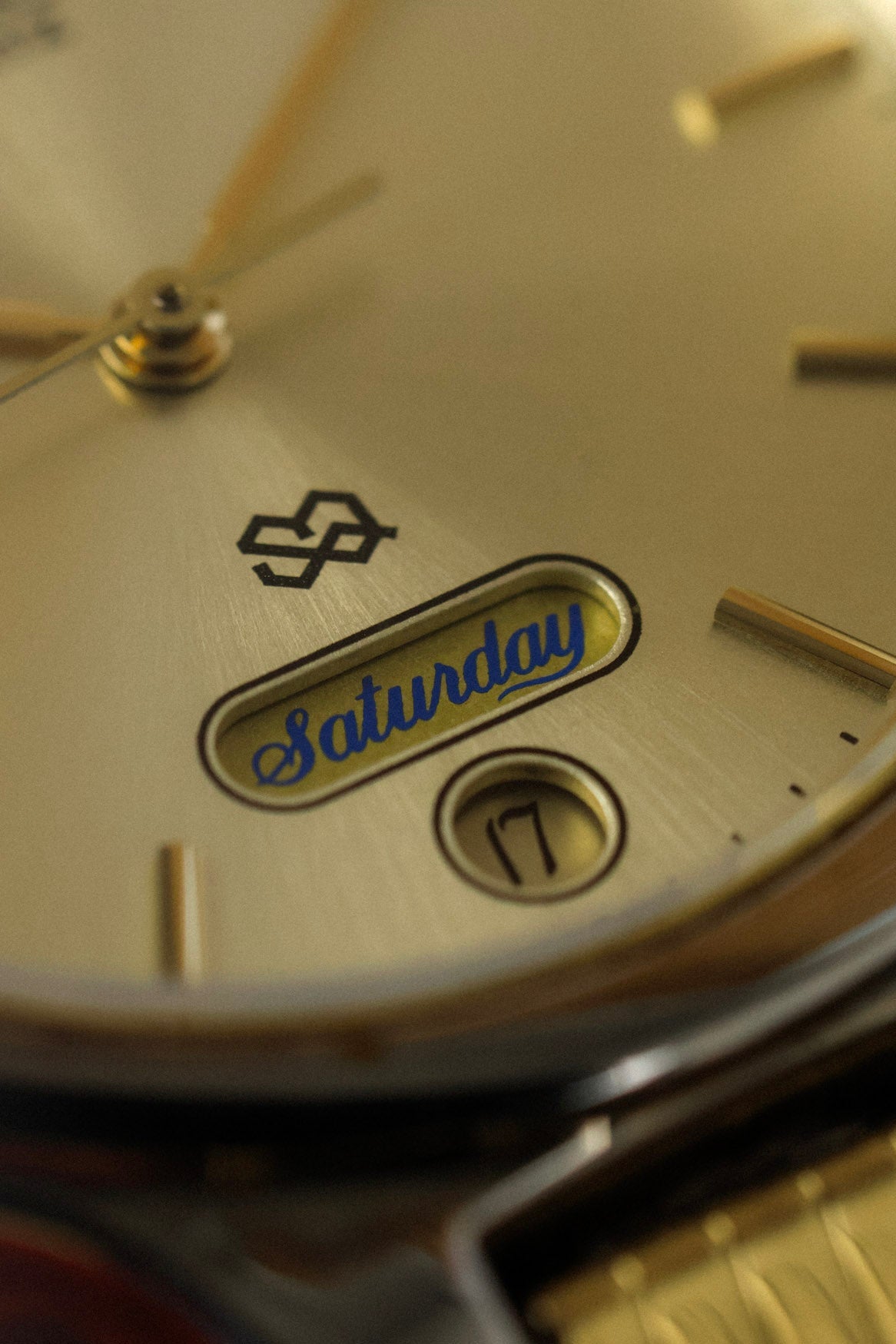 1990 Seiko SQ Champagne Script Font Day-Date