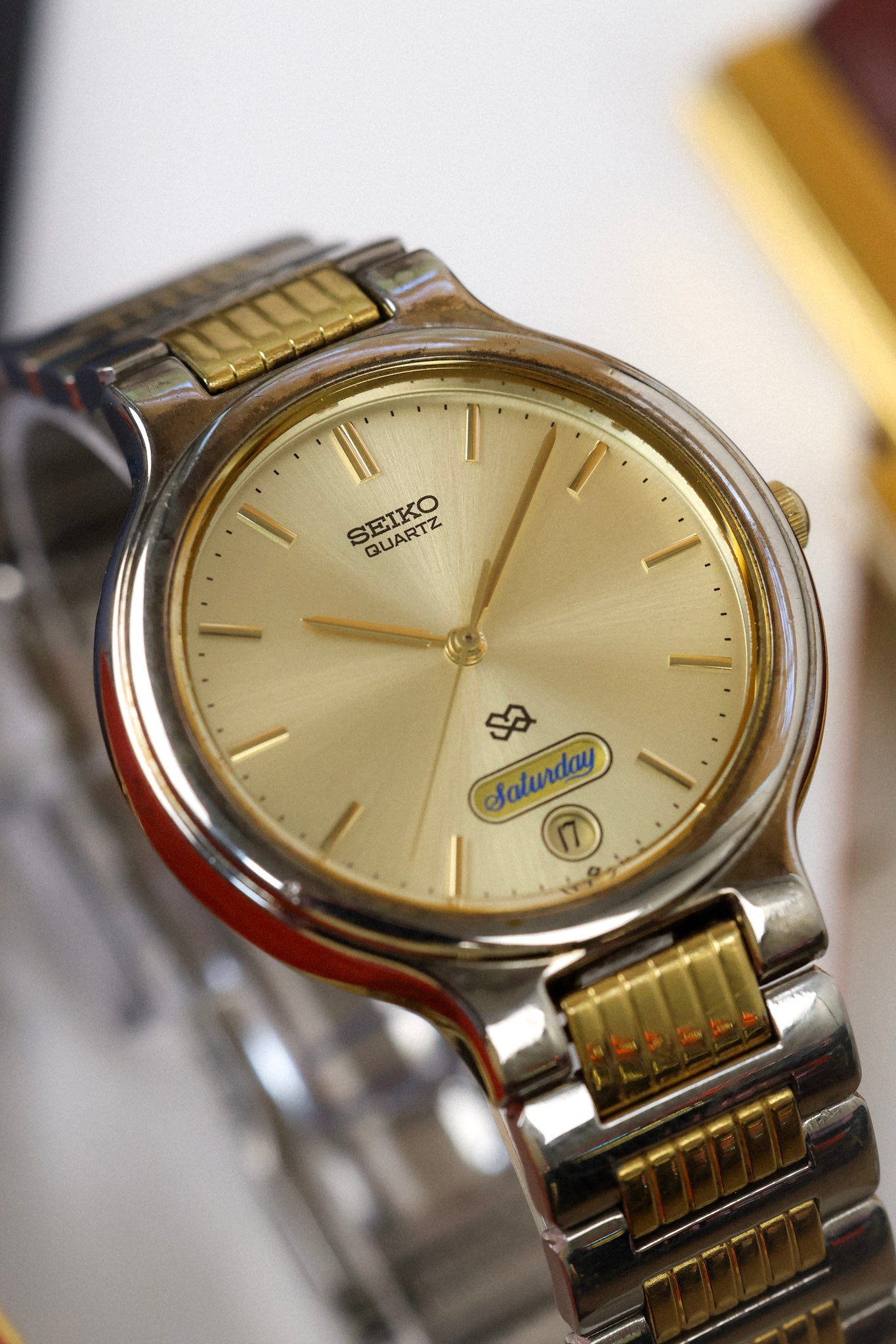 1990 Seiko SQ Champagne Script Font Day-Date