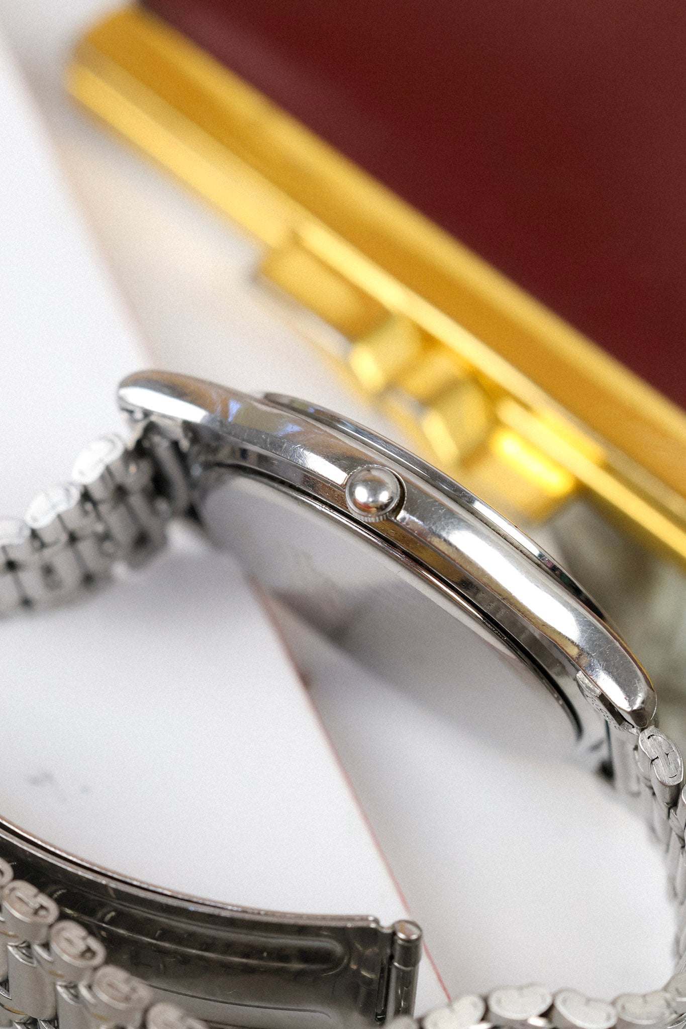 1988 Seiko SQ Geometric Script Font Day-Date