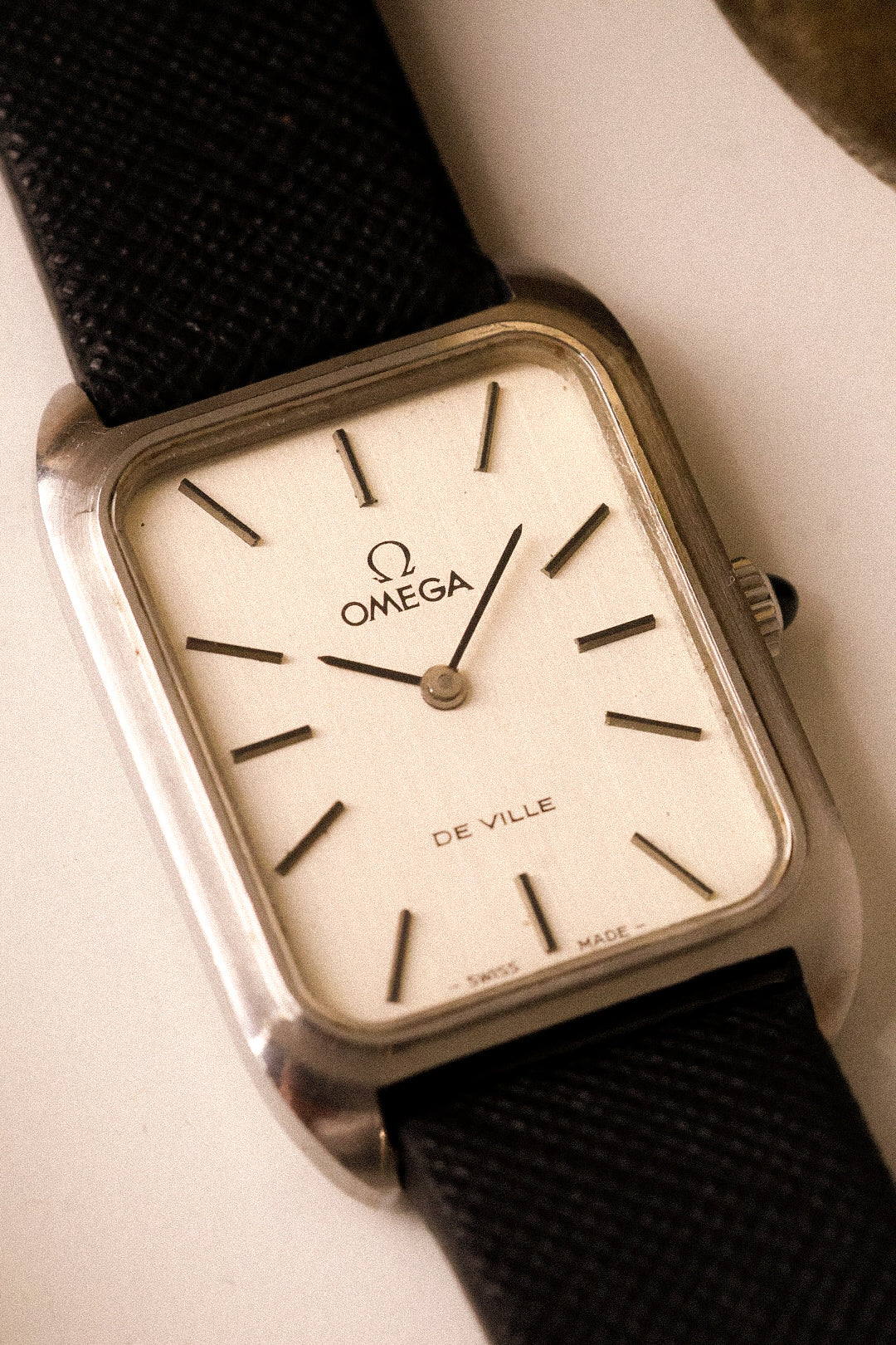 1970s Mechanical Omega De Ville Steel Tank