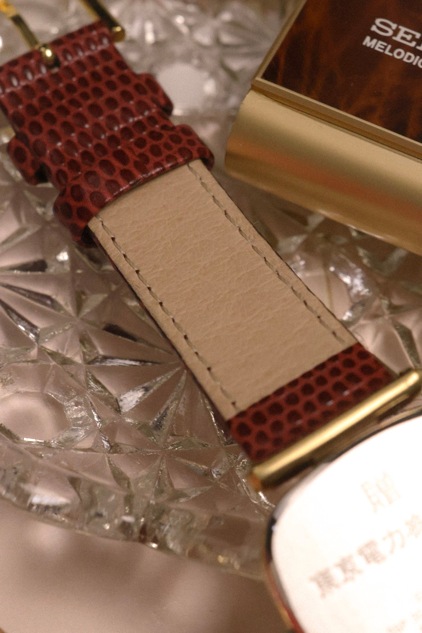 1985 Seiko Dolce Champagne Hooded Lugs TV