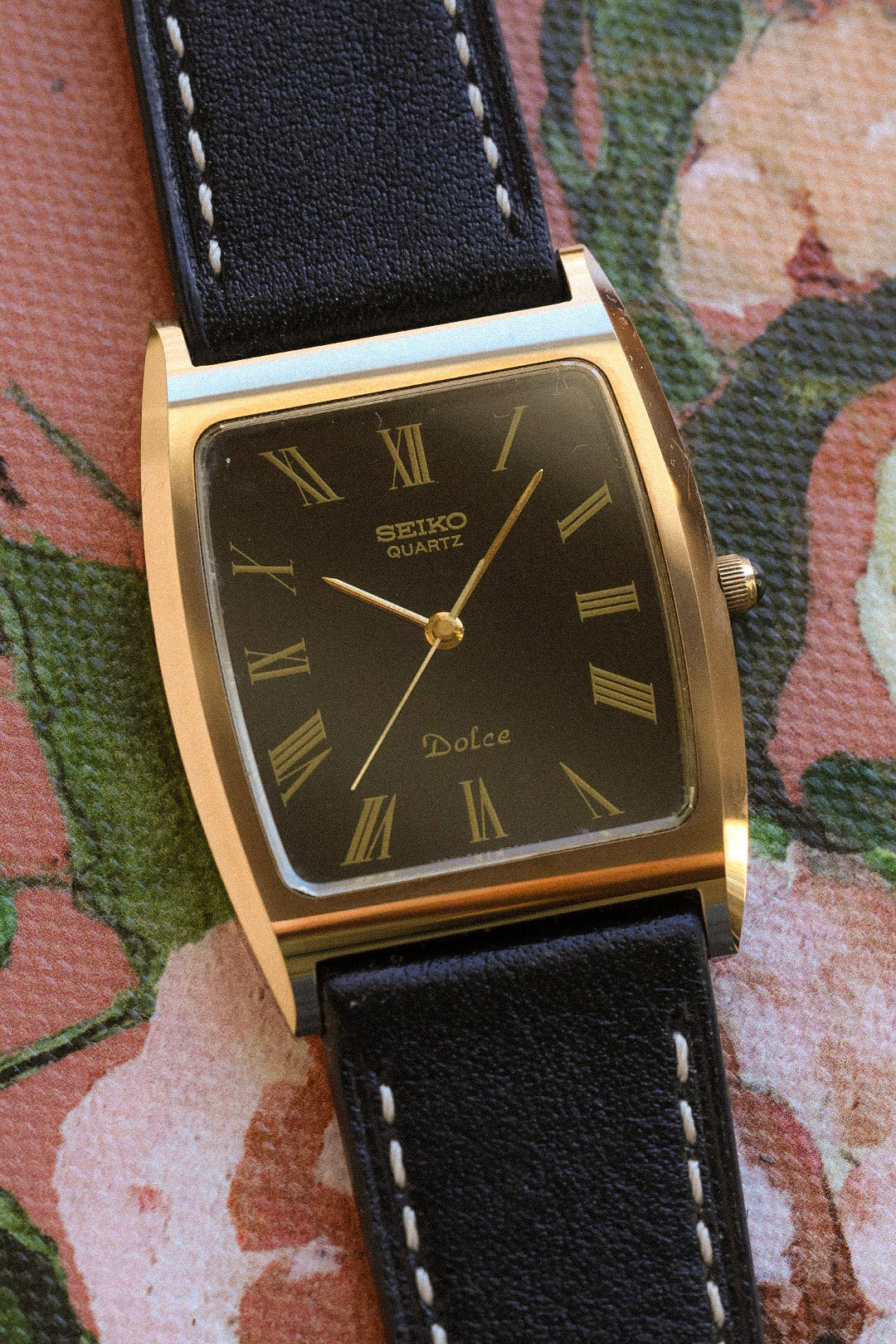 1981 Seiko Dolce NSAG Roman Tonneau