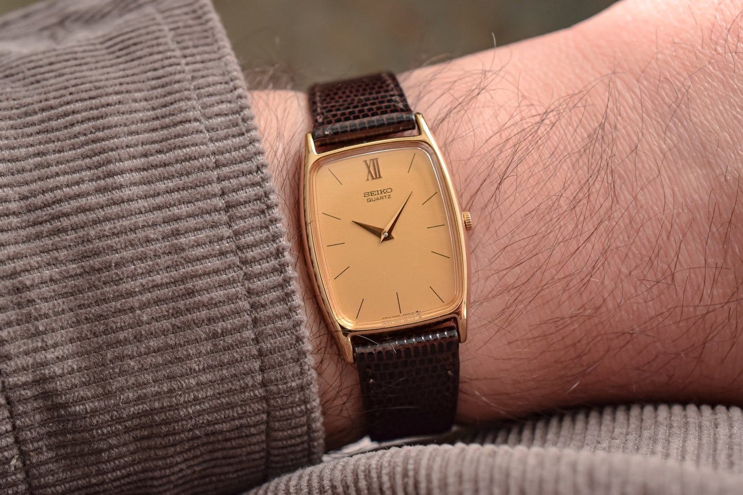 1986 Seiko Champagne Eggshell Ellipse